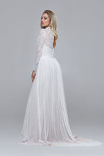 Stunning Wedding Dresses for Mature Brides | SADONI