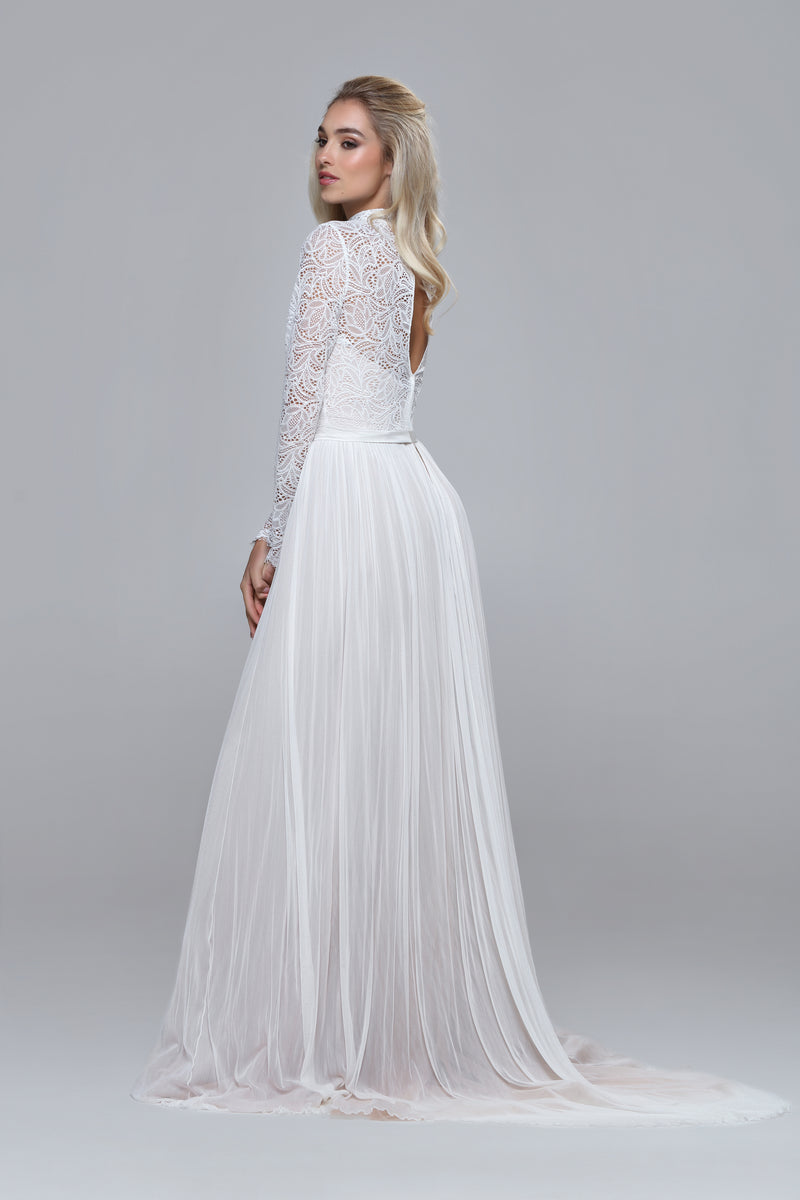 Stunning Wedding Dresses for Mature Brides | SADONI