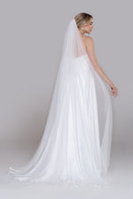 IZZY soft tulle veil