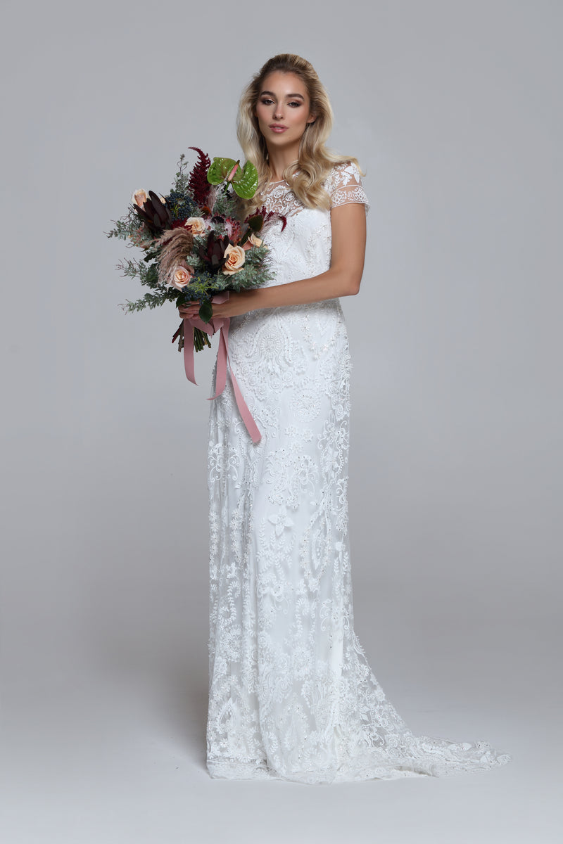Sparkly wedding dress PERSIA. Boat neckline, V-back. Slip mermaid siluett with train