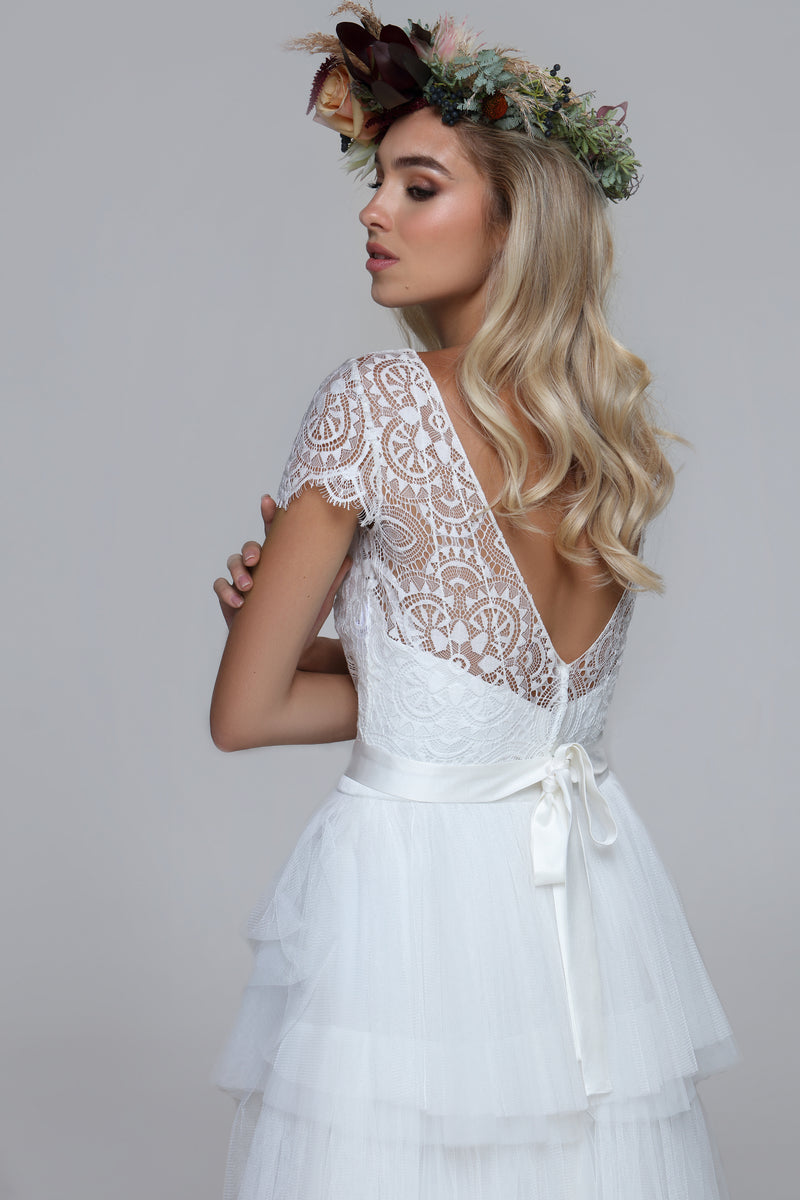 Romantic lace top for wedding. Silk satin tie. Cap sleeves with lace edge.