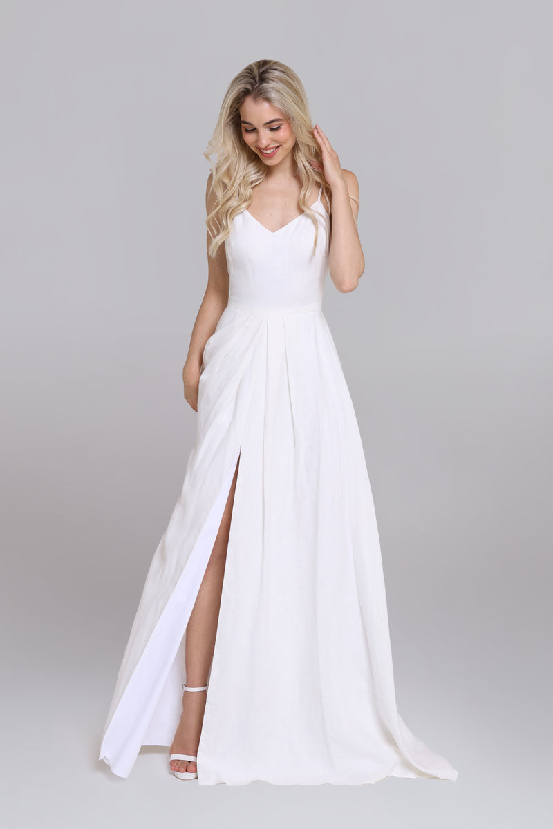 RONJA linen | sustainable wedding dress SADONI BRIDAL SHOP | WEDDING DRESSES OSLO RONJA linen | sustainable wedding dress SADONI BRIDAL SHOP | WEDDING DRESSES OSLO