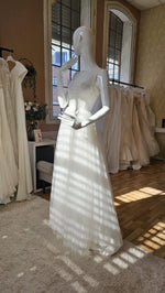 ROMANTIC wedding dress | square neckline