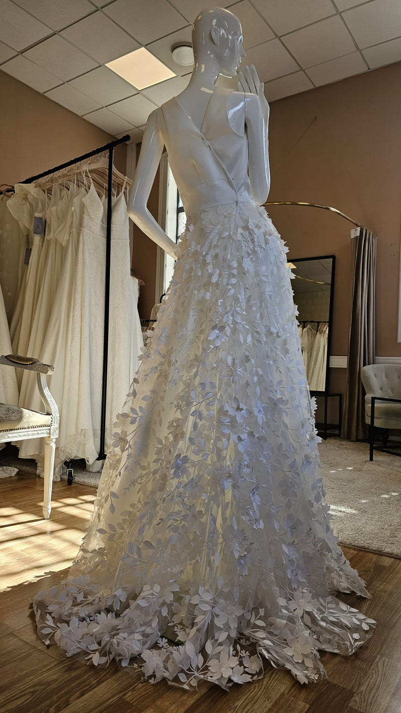 FLORAL wedding dress | V neckline